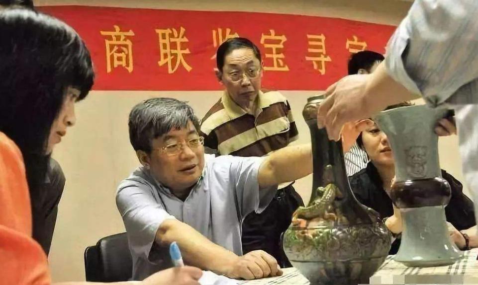 如今鉴宝大师刘岩怎么样了,十一万拍卖画后续