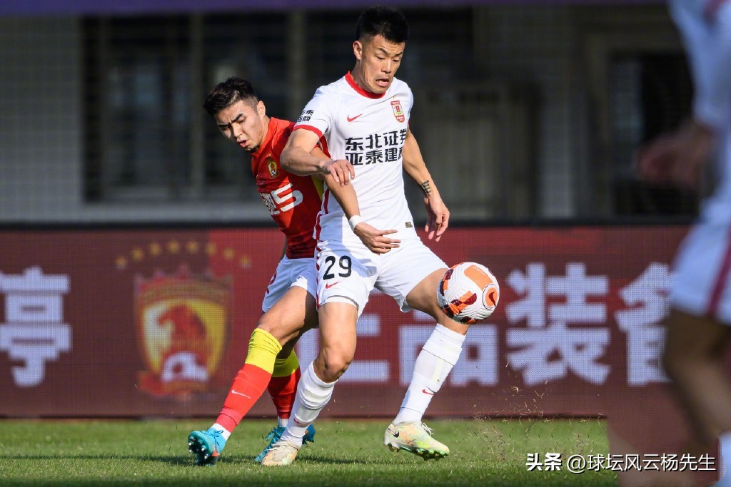 中超八冠王降级,中超八冠王广州队降级照片