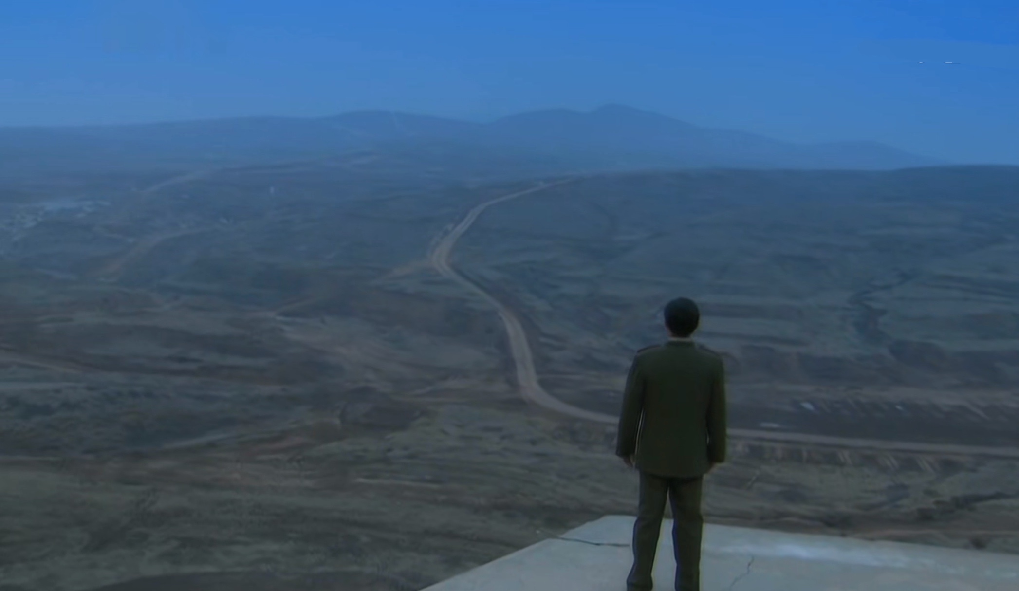 历史的天空姜大牙找军长和政委,历史的天空姜大牙火车站送军长