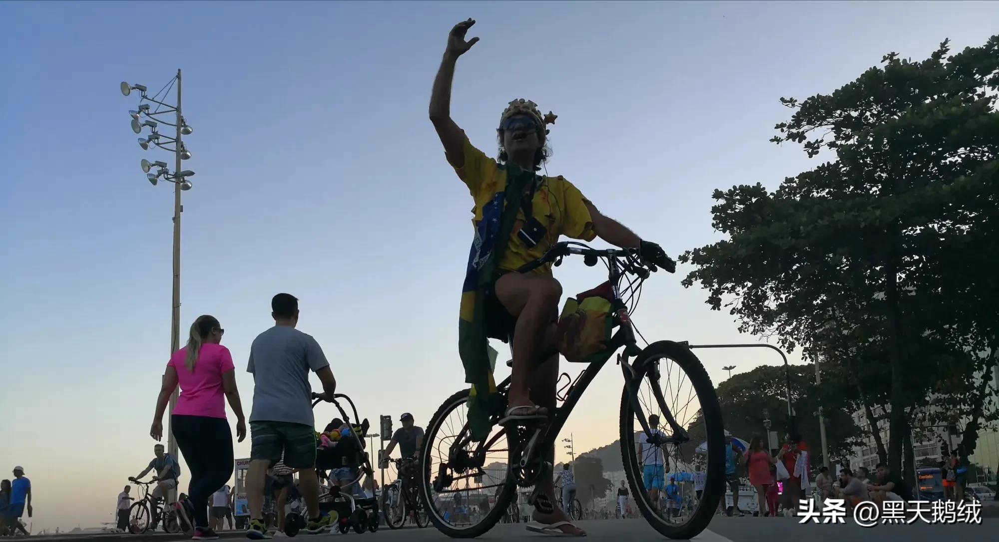 巴西里约周末公路禁行，变成运动训练场，天生的运动基因