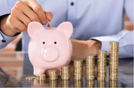 存一百万进余额宝能靠利息生活吗,余额宝放28万利息多少