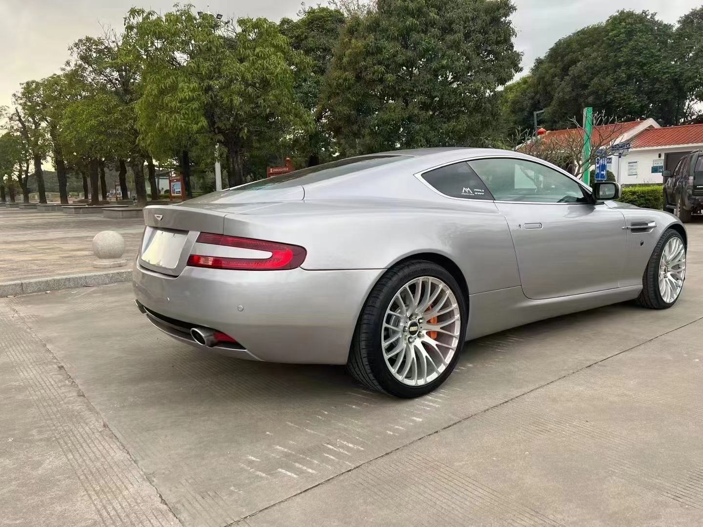 詹姆斯邦德007阿斯顿马丁,007阿斯顿马丁测评