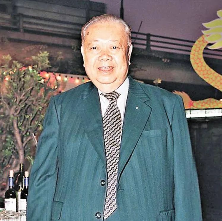 曾创香港珠宝界N个第一，传承四代，周生生89年传奇创业史