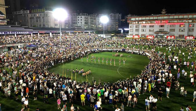 国足和贵州村超真的比过么,中超如何评价贵州村超