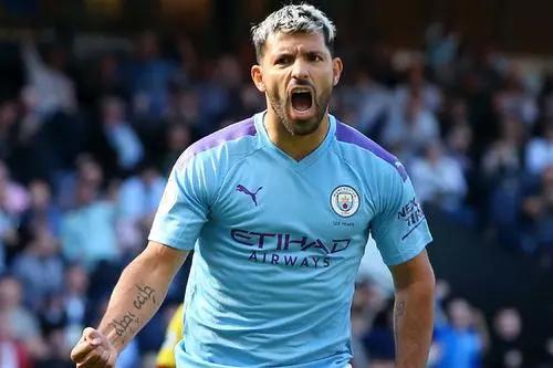 阿圭罗因心脏问题退役,阿奎罗生涯经典时刻