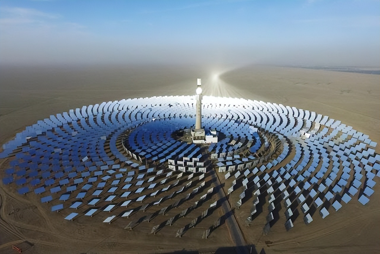 中国哪里的沙漠适合光伏发电,中国沙漠发电量