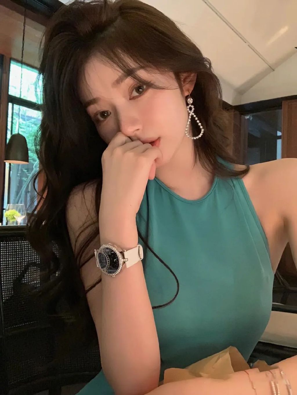 发色2022年最火发色上班族,男生低调上班族发色