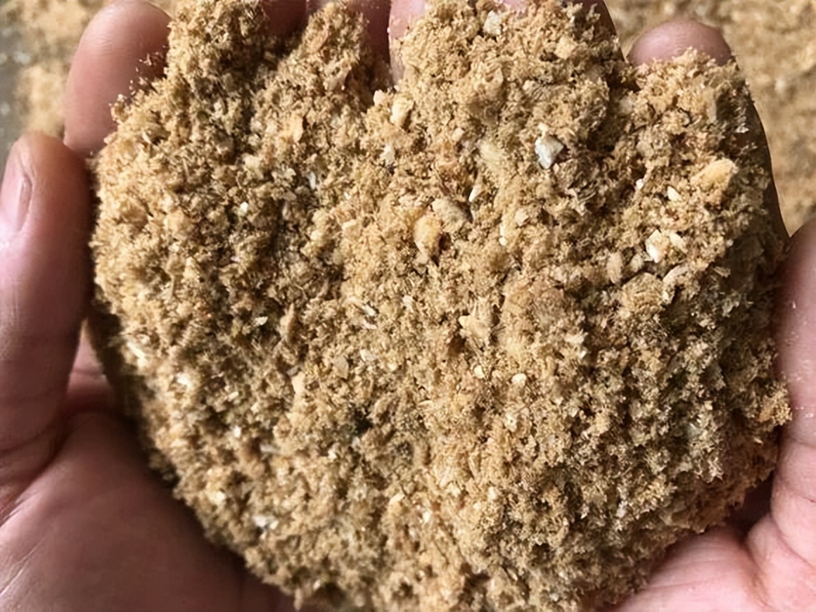 换盆的旧土如何再利用,换盆的旧营养土很疏松还能用吗