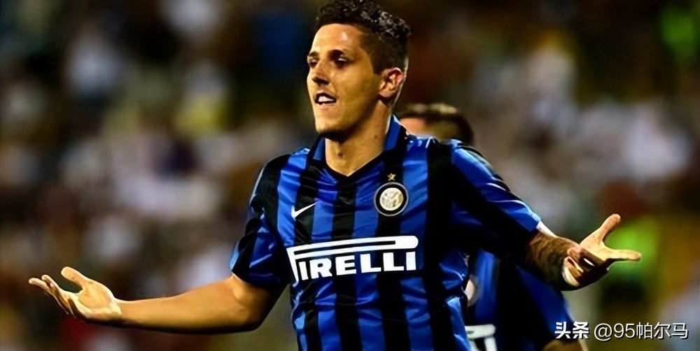 莫德里奇为皇马扳回一城,崇拜莫德里奇的迷弟