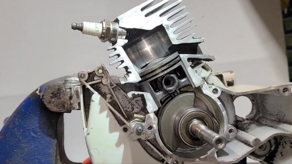 二冲程为什么被淘汰了,本田2.4发动机过时了吗