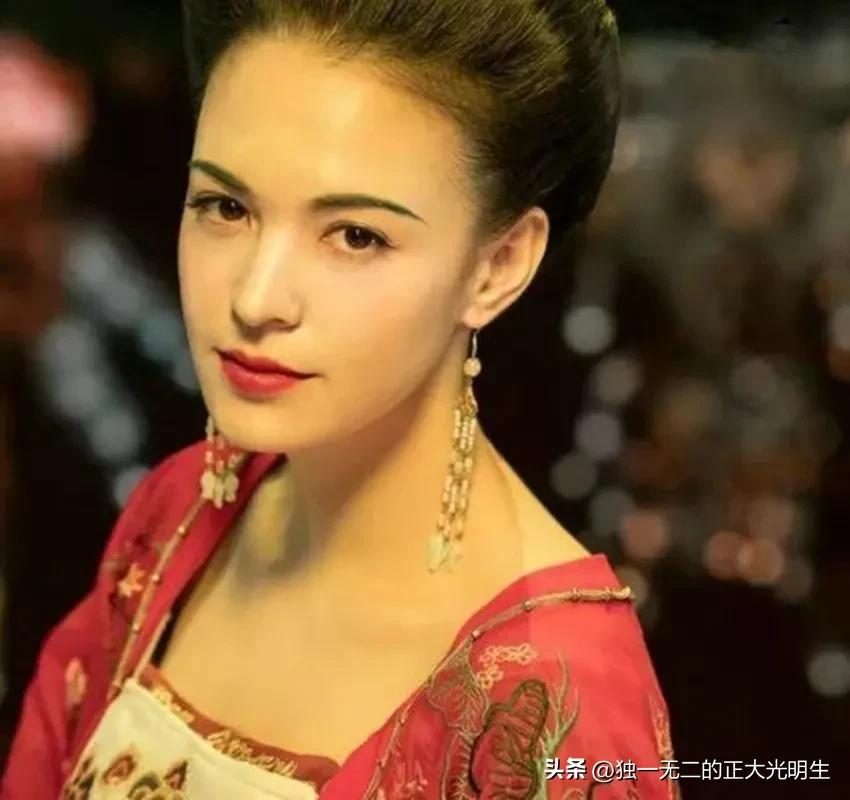 沉鱼落雁羞花容,*梦春**一笑江山碎——杨玉环