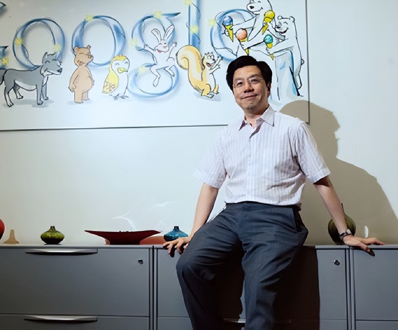 毅然拒绝美国，把864家公司带回祖国，只为告知世界：我是中国人