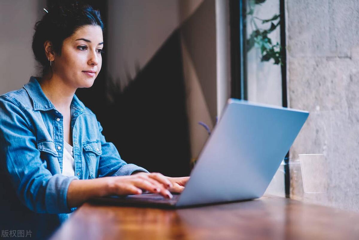 生日贺卡和生日祝福语,生日简短走心的句子生日祝福语