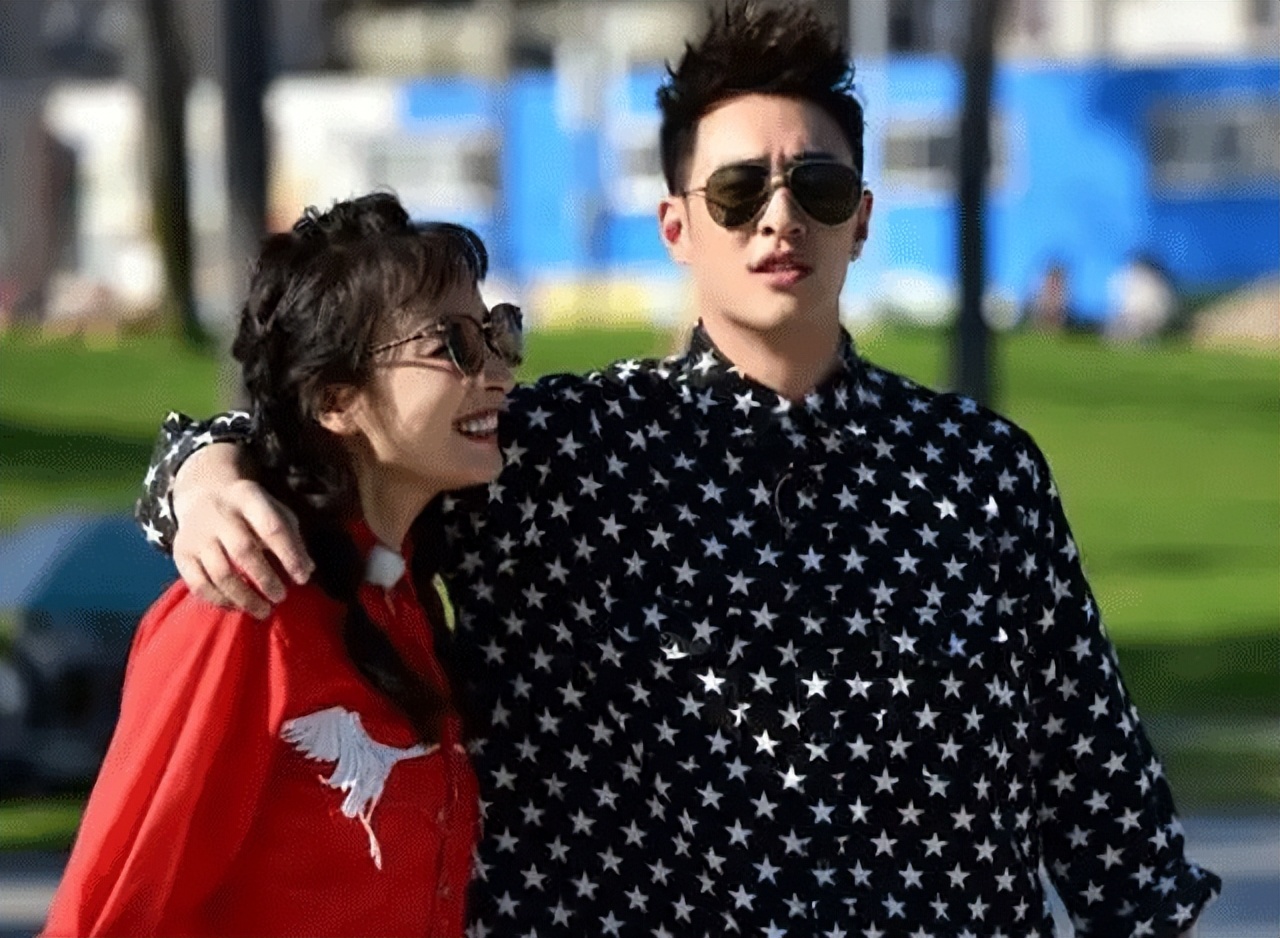 吴昕最新热搜消息,吴昕终于踏入恋爱综艺了