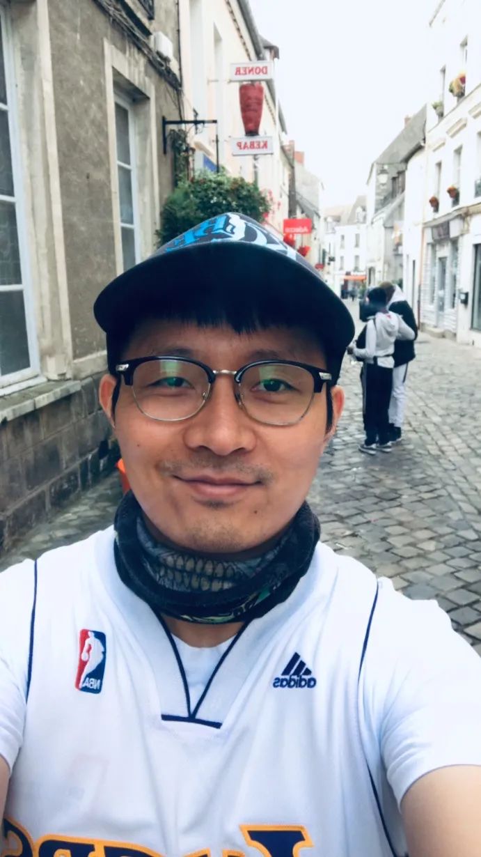 开车去欧洲第29集：抵达巴黎，沪C开到埃菲尔铁塔其实是个巧合！