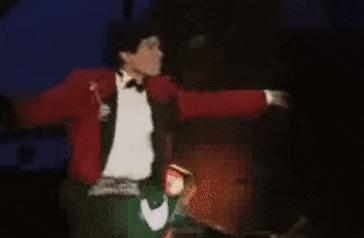 封神英雄榜纣王哭着摸妲己脸,纣王和妲己的黑历史