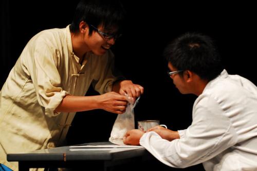 从许三观卖血记看一个父亲的成长,5分钟读完许三观卖血记