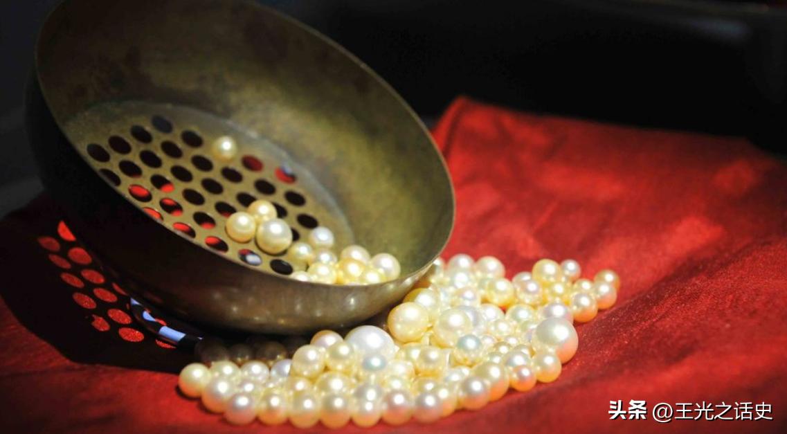 为什么富豪们如此青睐新加坡,新加坡为什么如此有钱