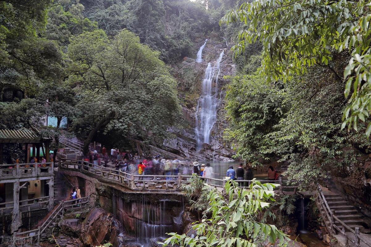 广东旅游攻略必玩的景点,广东旅游攻略必玩的景点线路