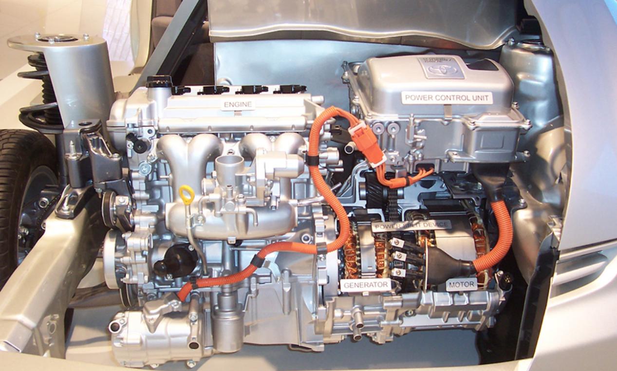 皇冠陆放suv是日系吗,试驾丰田皇冠陆放5座