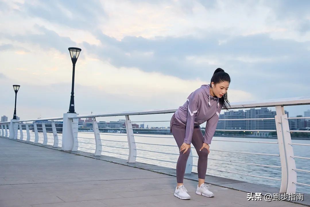 痛风的人跑步,痛风脚疼该休息还是多走路