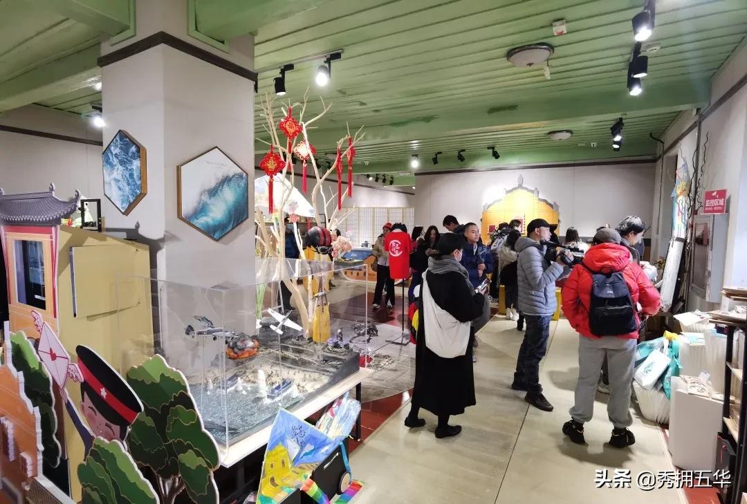 省市媒体基层采风活动走进我县,五华非遗文创产品