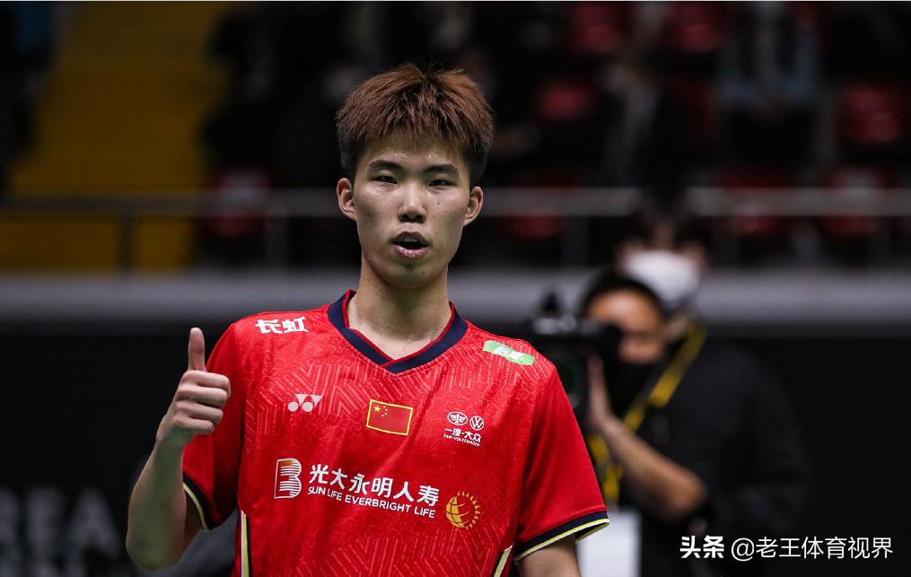 亚锦赛男单半决赛李诗沣对谁,羽毛球亚锦赛李诗沣对战翁泓阳