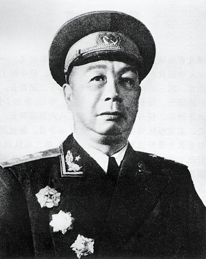 陈士榘在抗日战场