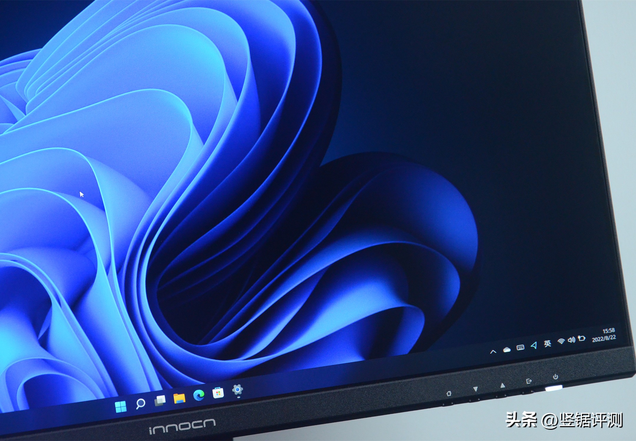 最有性价比的32寸2k显示器,最具性价比32寸曲面显示器推荐