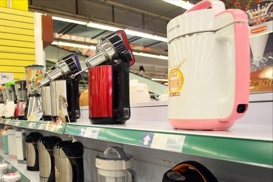 做豆浆的破壁机料理机,破壁机榨汁机豆浆机比较