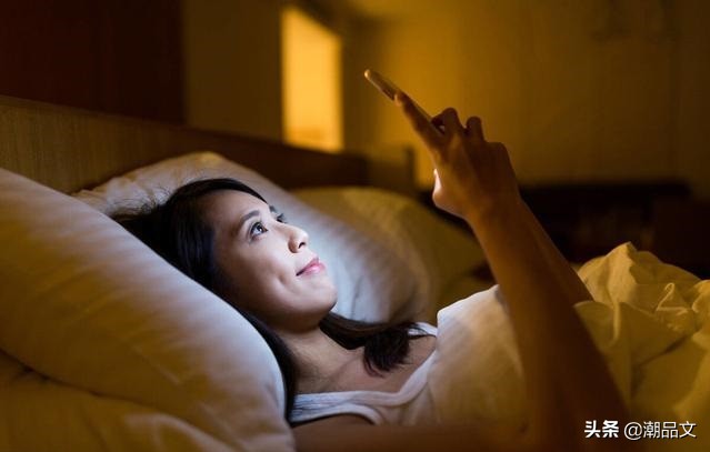 教你一招熬夜闭着眼睛睡不着,早睡是治愈一切的良方不再熬夜