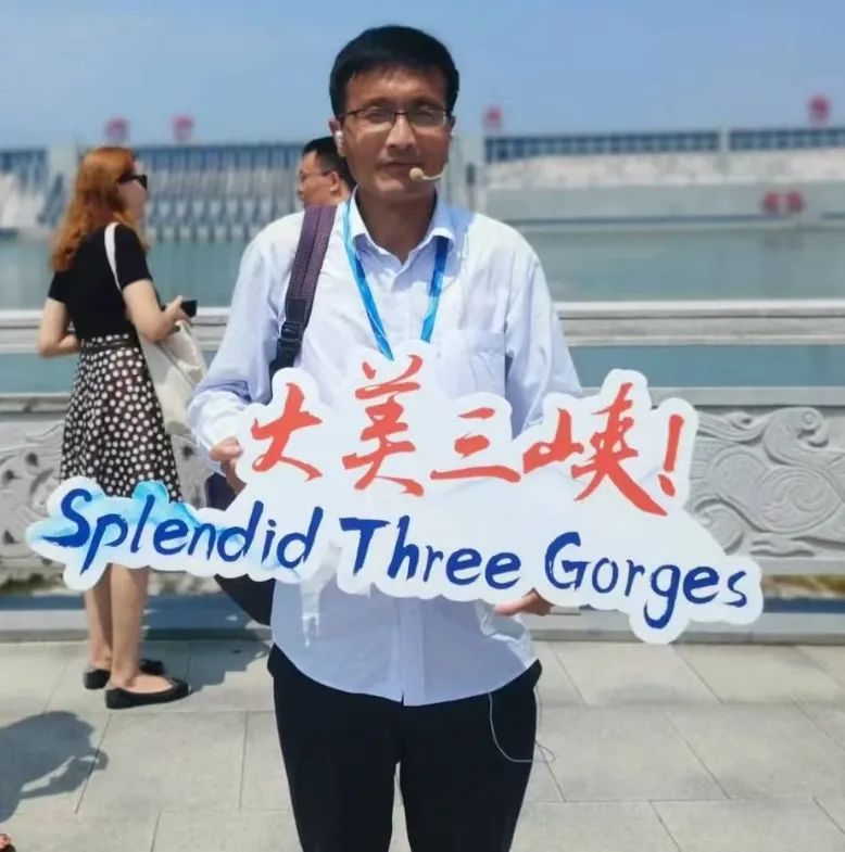 到什么地方去看三峡大坝,哪里看三峡大坝又近又好