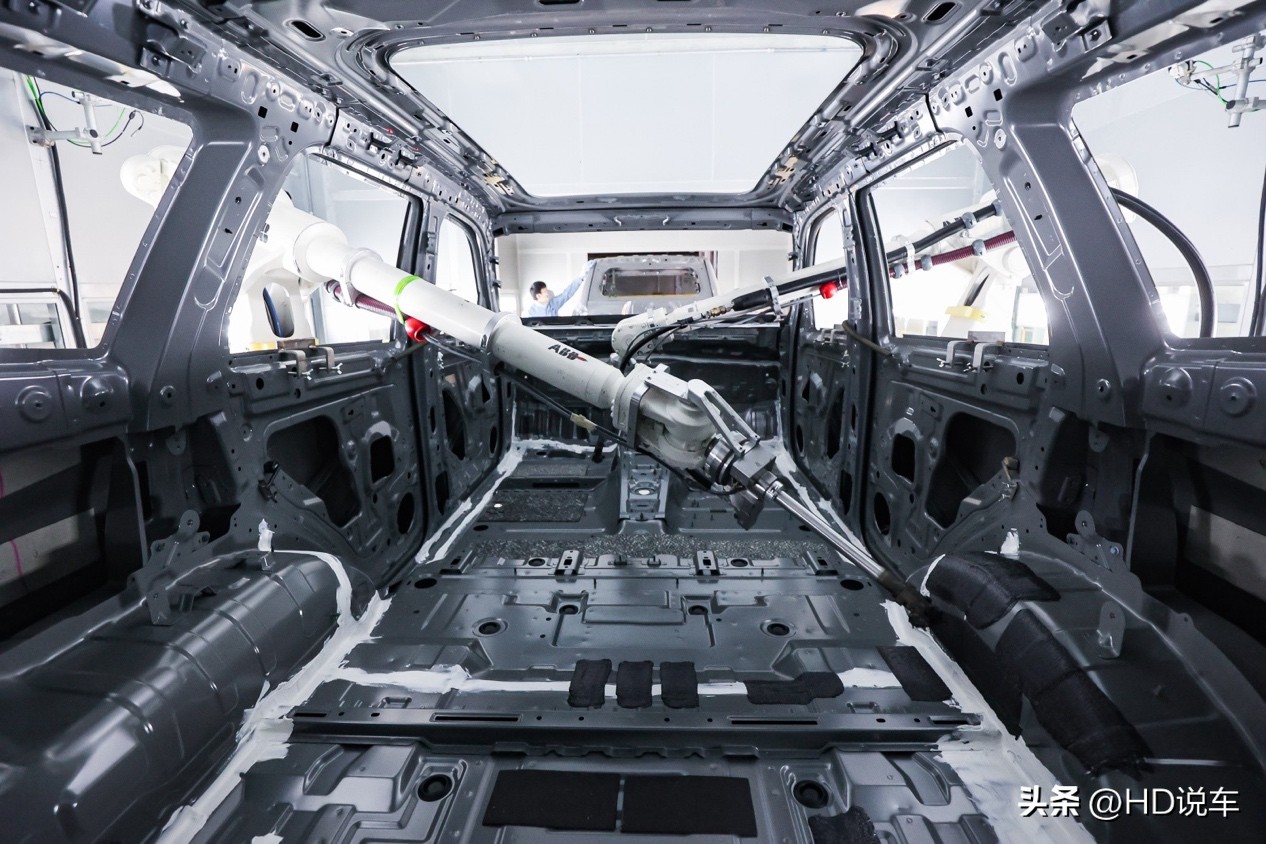 60在手，“家玩”无忧BJ60正式下线，11月22日上市