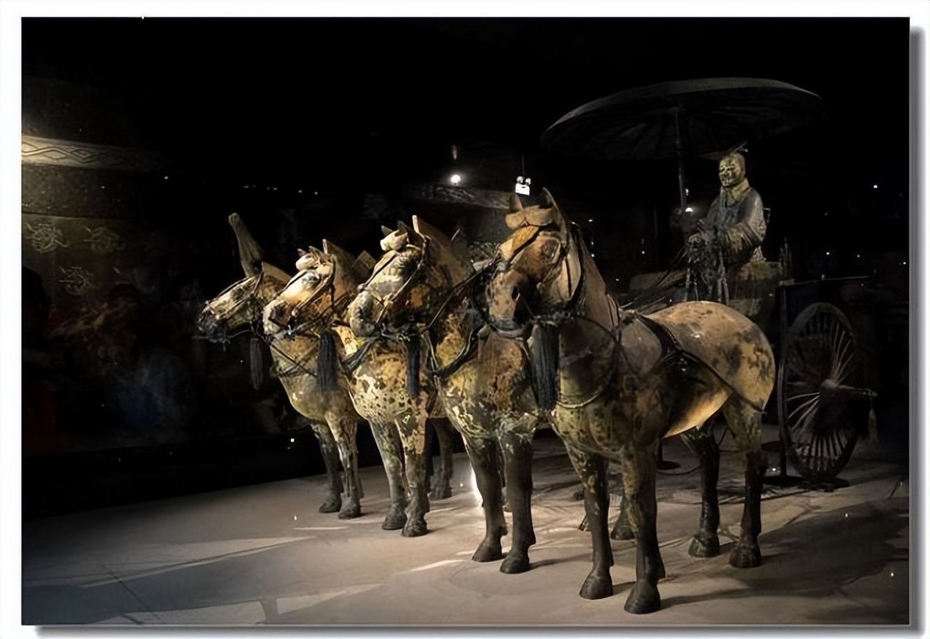 秦朝兵马俑艺术特征有哪些,秦始皇兵马俑复原彩绘