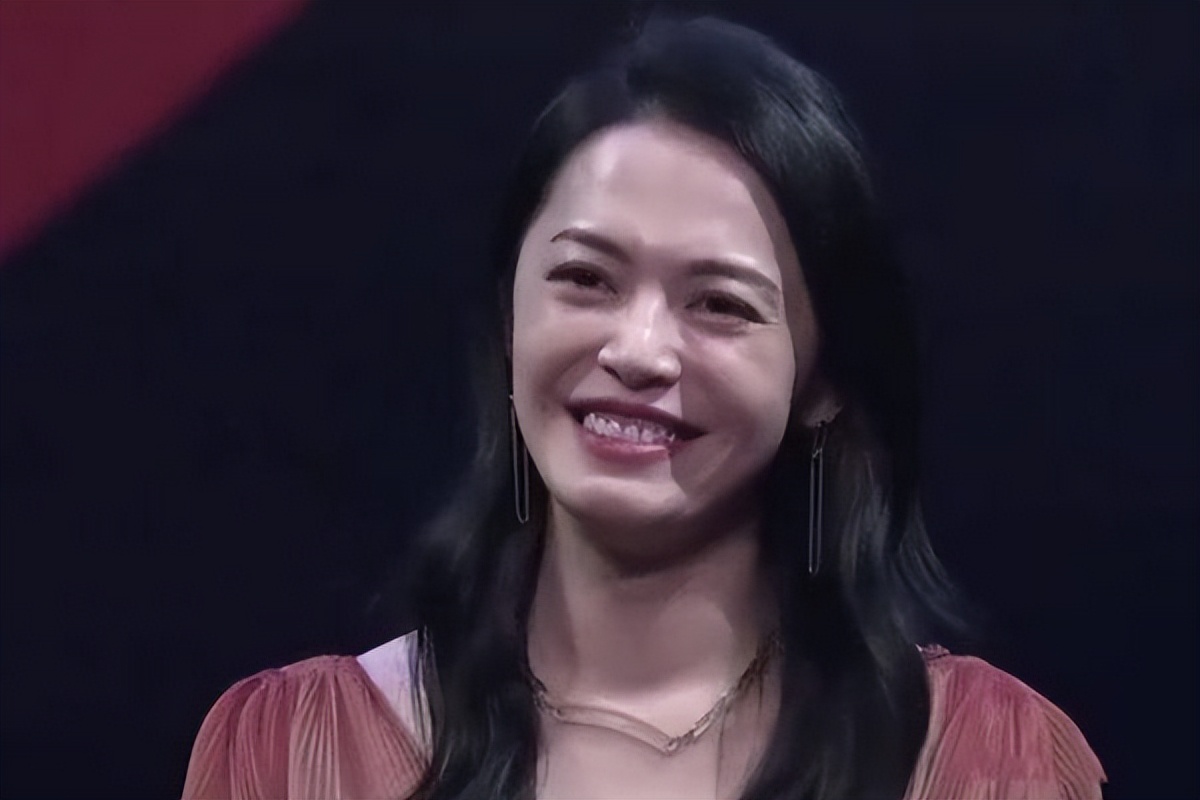 斯琴高娃袁立海清模仿秀,袁立斯琴高娃海清