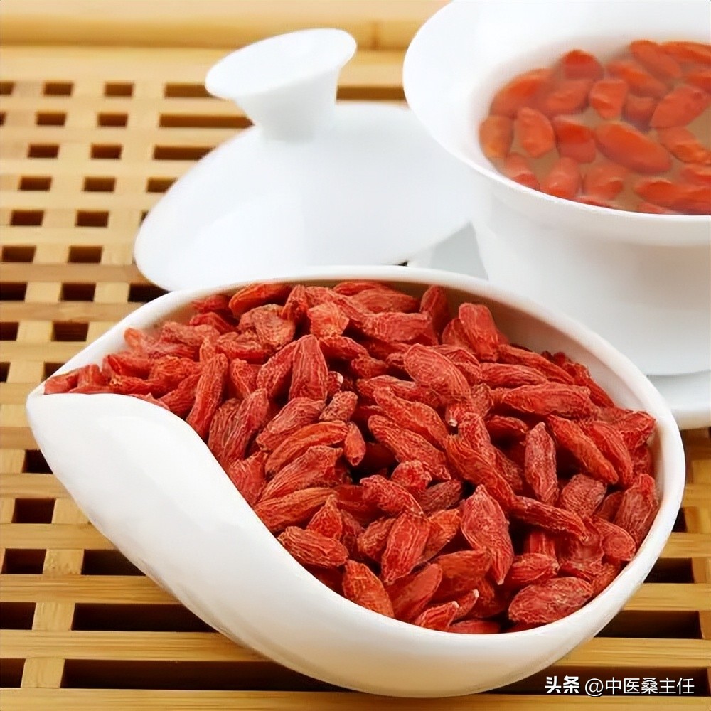 慢性肝炎、肝硬化，六味中药帮你清肝、泄肝。