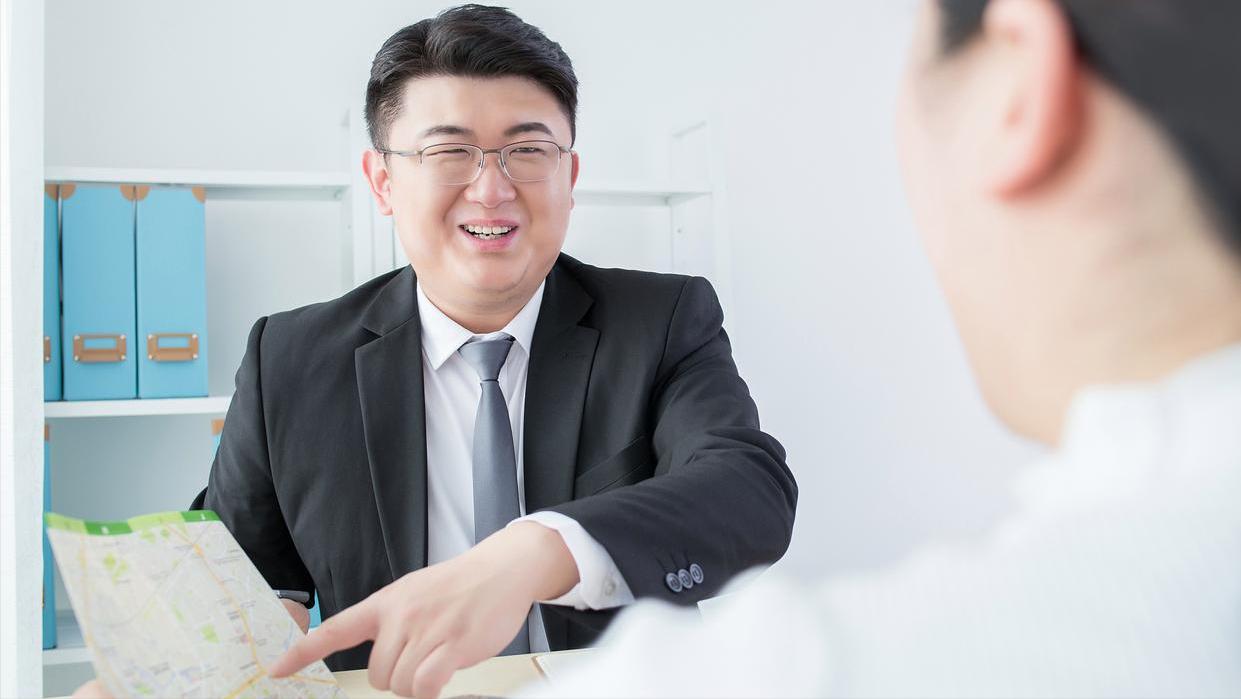 服装行业区域经理岗位职责,区域经理的岗位职责是什么