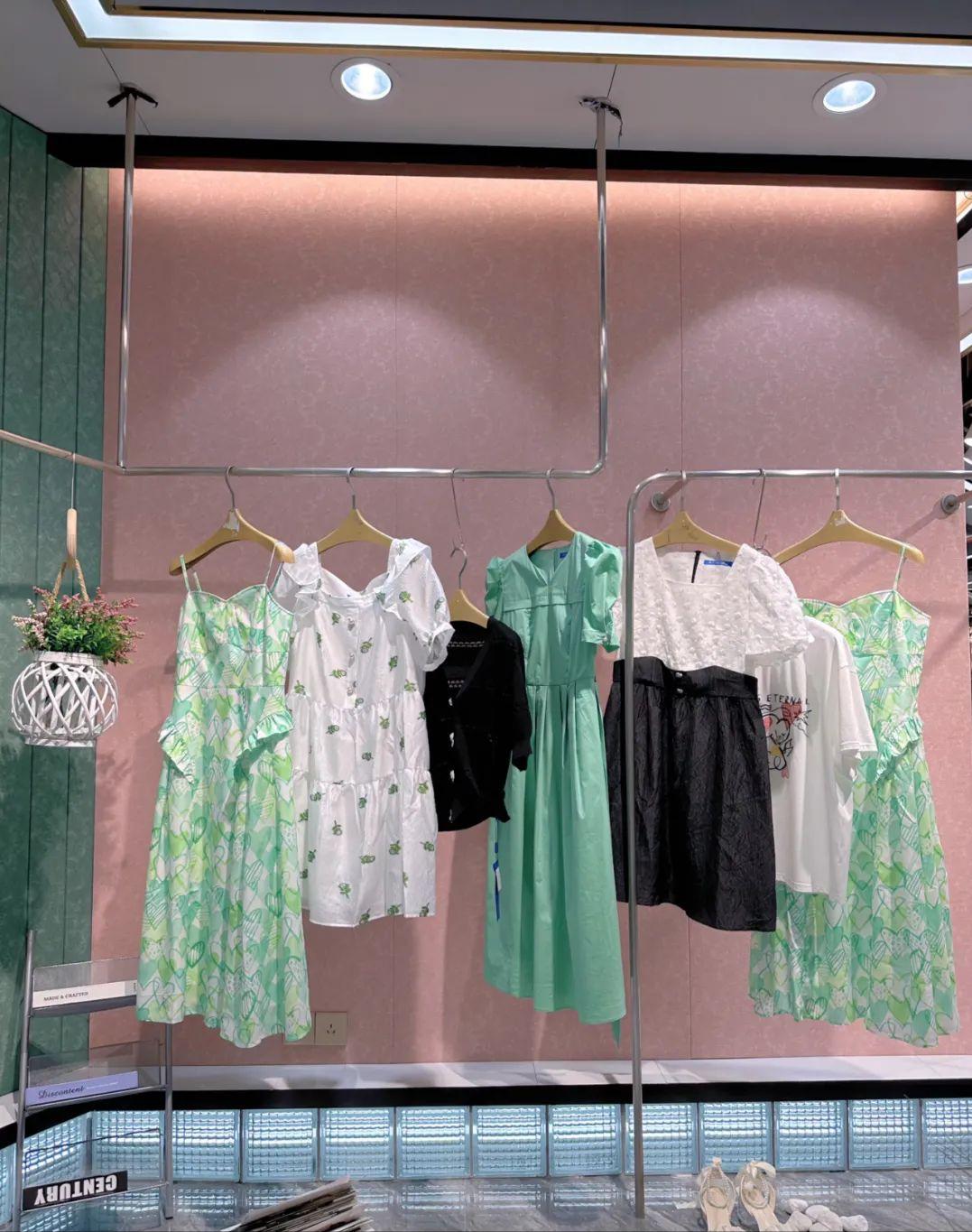 psalter诗篇特价,psalter诗篇2020春夏米兰时装周