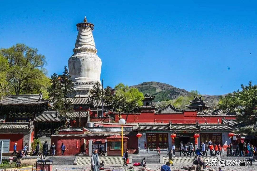 五台十大寺庙,五台山必去的寺庙