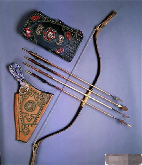 中国弓箭和西方弓箭哪个更强,中国弓和英国弓的对比