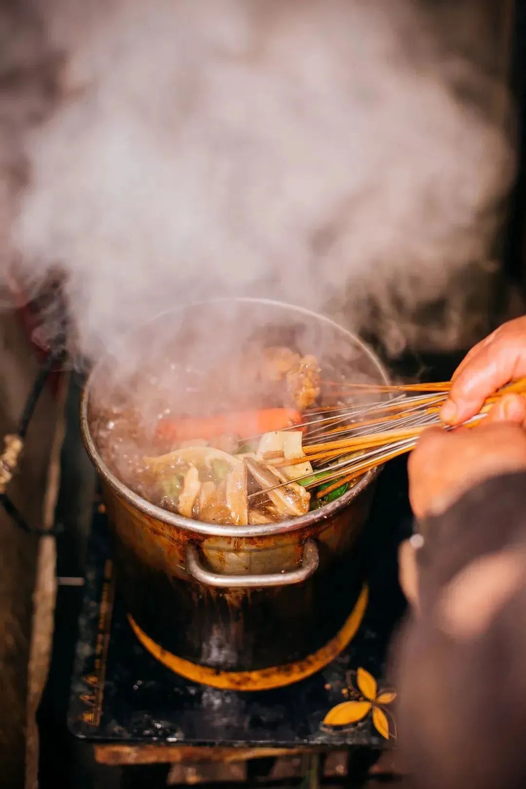 街角二十多年的炸串老店味道如初,徐州特色炸串有哪些店铺