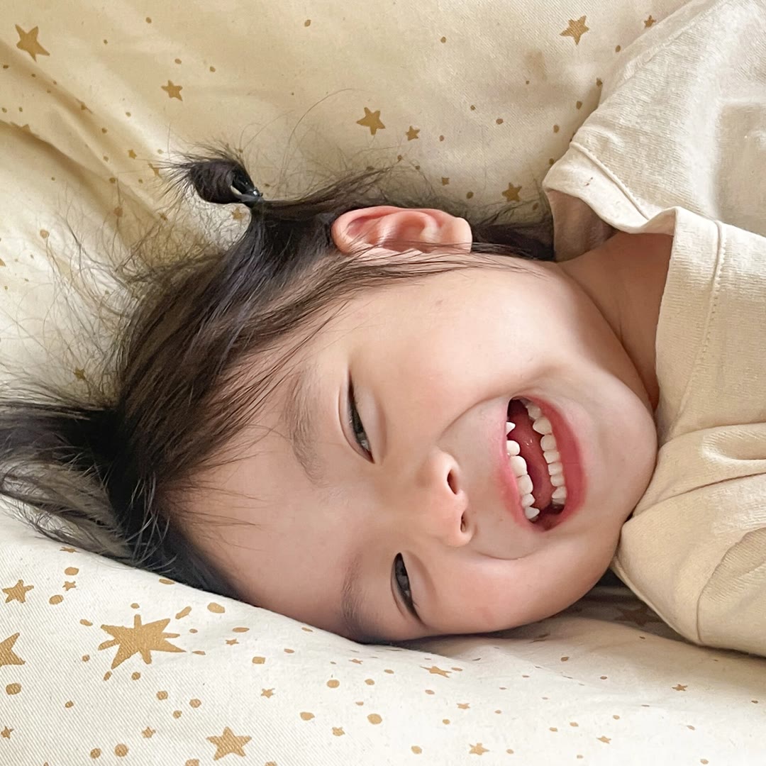 wechat可爱的壁纸,wechat真人头像可爱搞怪