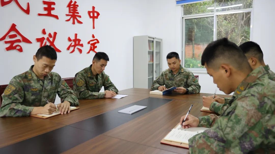 中国军人的英语的缩写,中国军人名称的来历