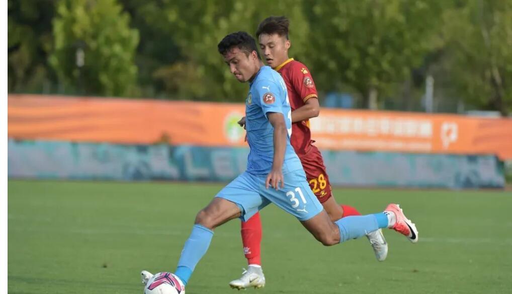 足球报评足协暂缓处罚武汉长江,武汉长江足球俱乐部退赛了吗