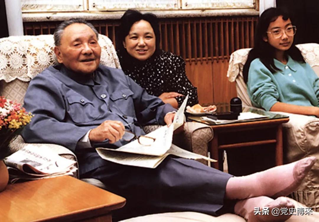 保健医生眼中的晚年*小平邓**:豁达而慈祥