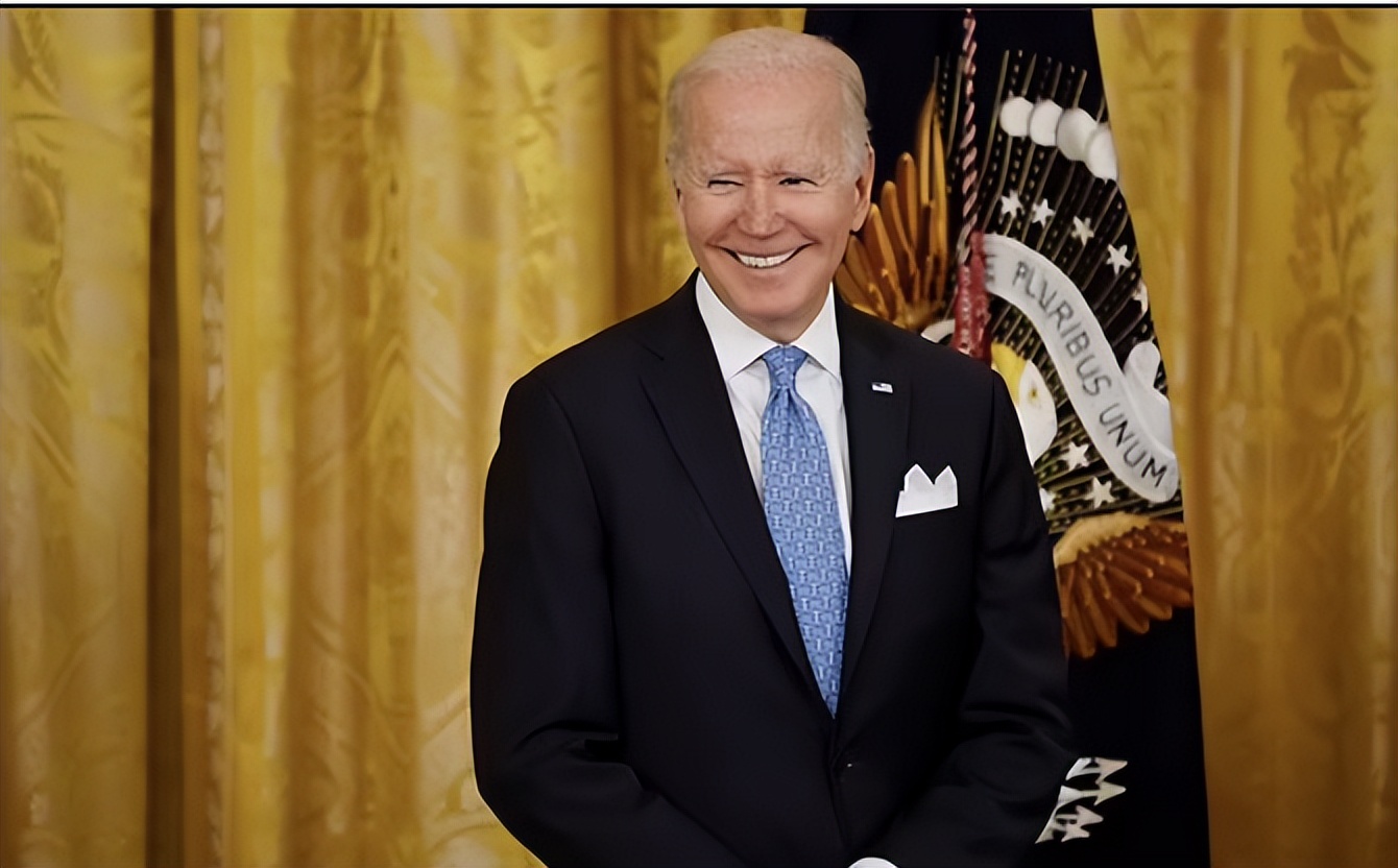 美国婴儿奶粉缺货率升至70%,目前美国婴儿配方奶粉短缺的状况