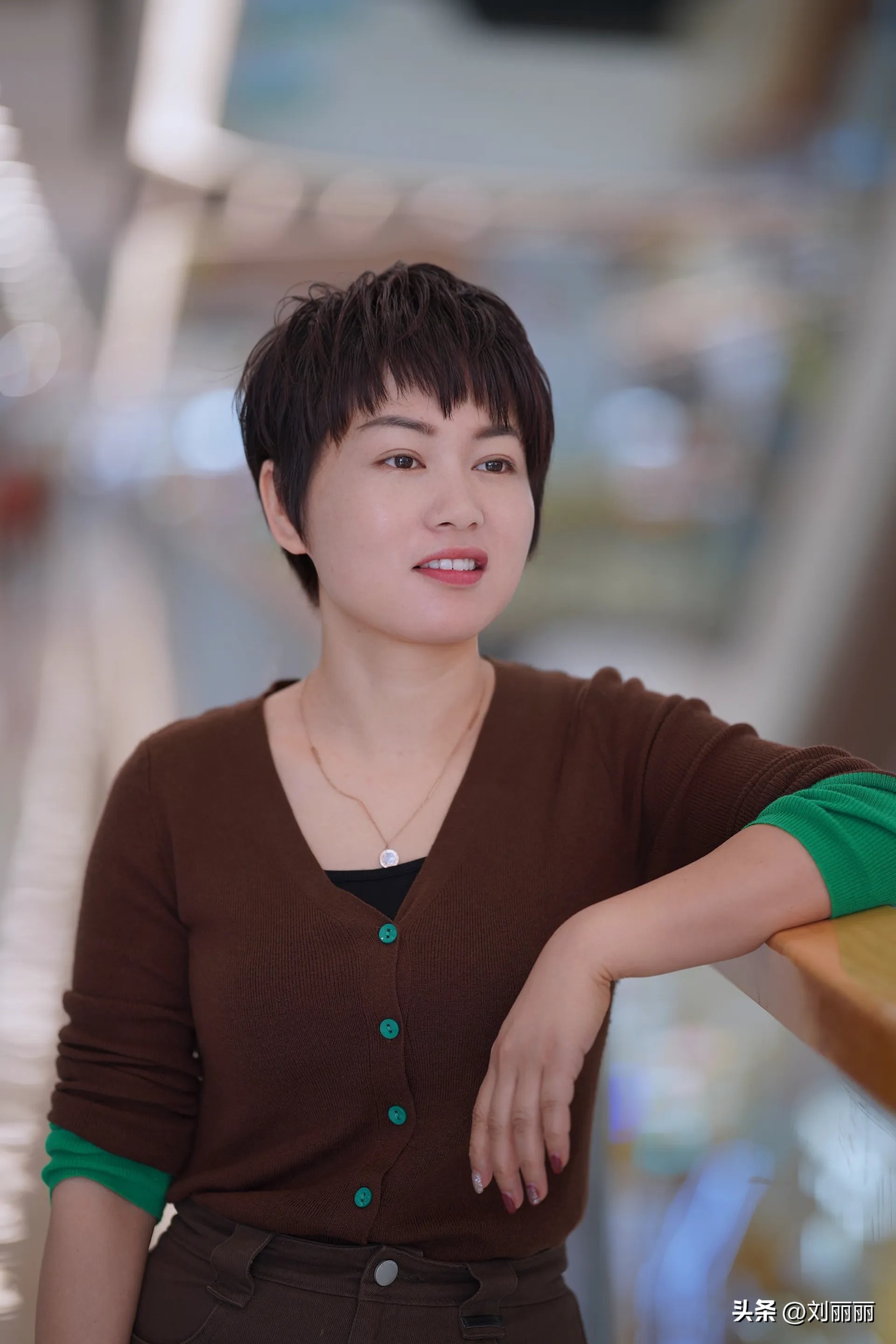 时尚大气好看的发型,最简单最时尚最好看的发型