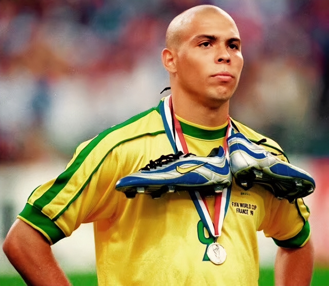 罗纳尔多c罗,罗纳尔多纪录片