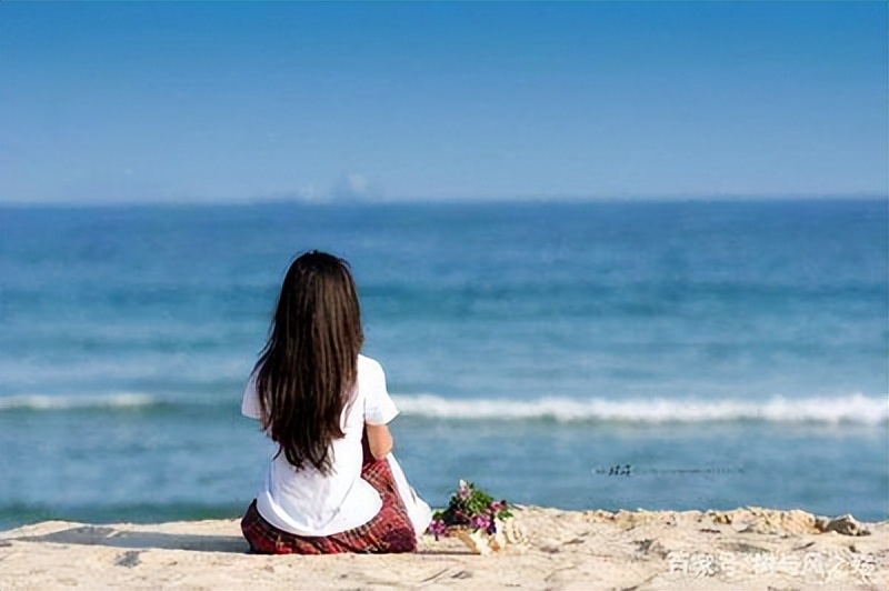 努力奋斗诚实低调,低调做人奋斗明天