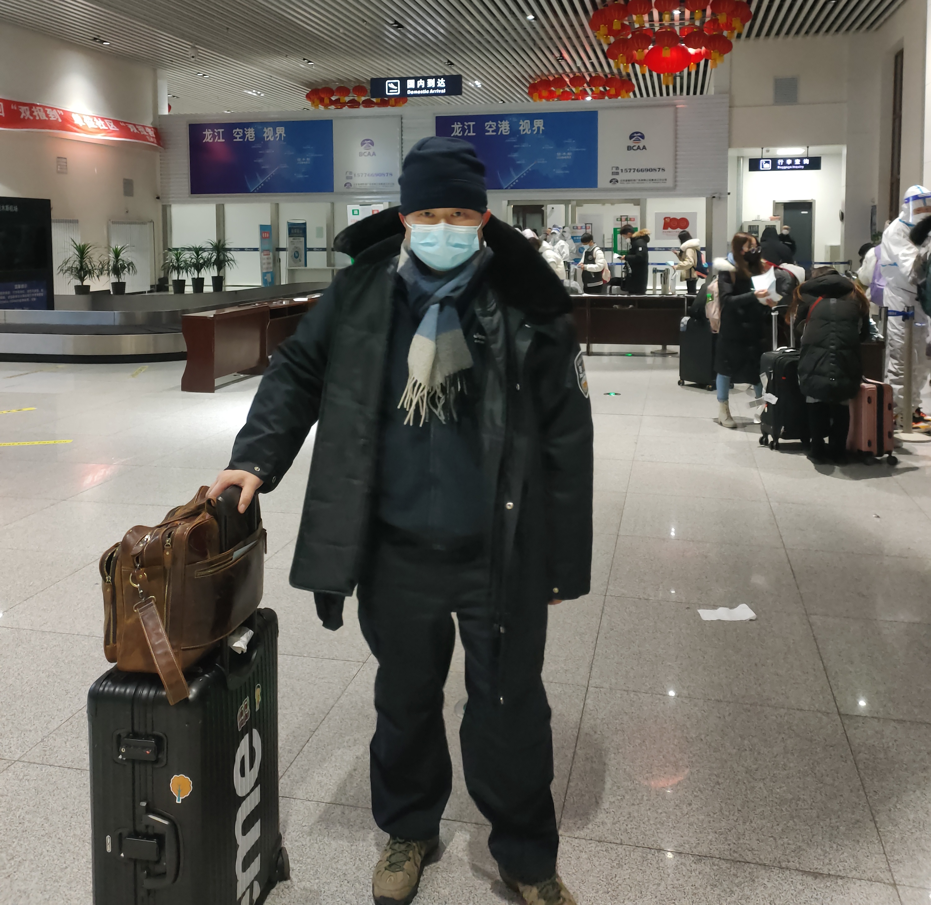 中年警察纪事八：房价最低城市出差，寒夜里的珍贵的冰糖葫芦